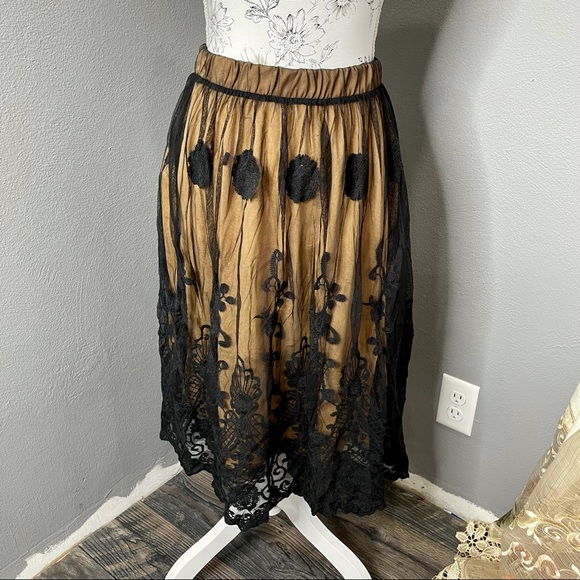 Lapis Dresses & Skirts - LAPIS Womens Black Lace Skirt Elastic Waist Small